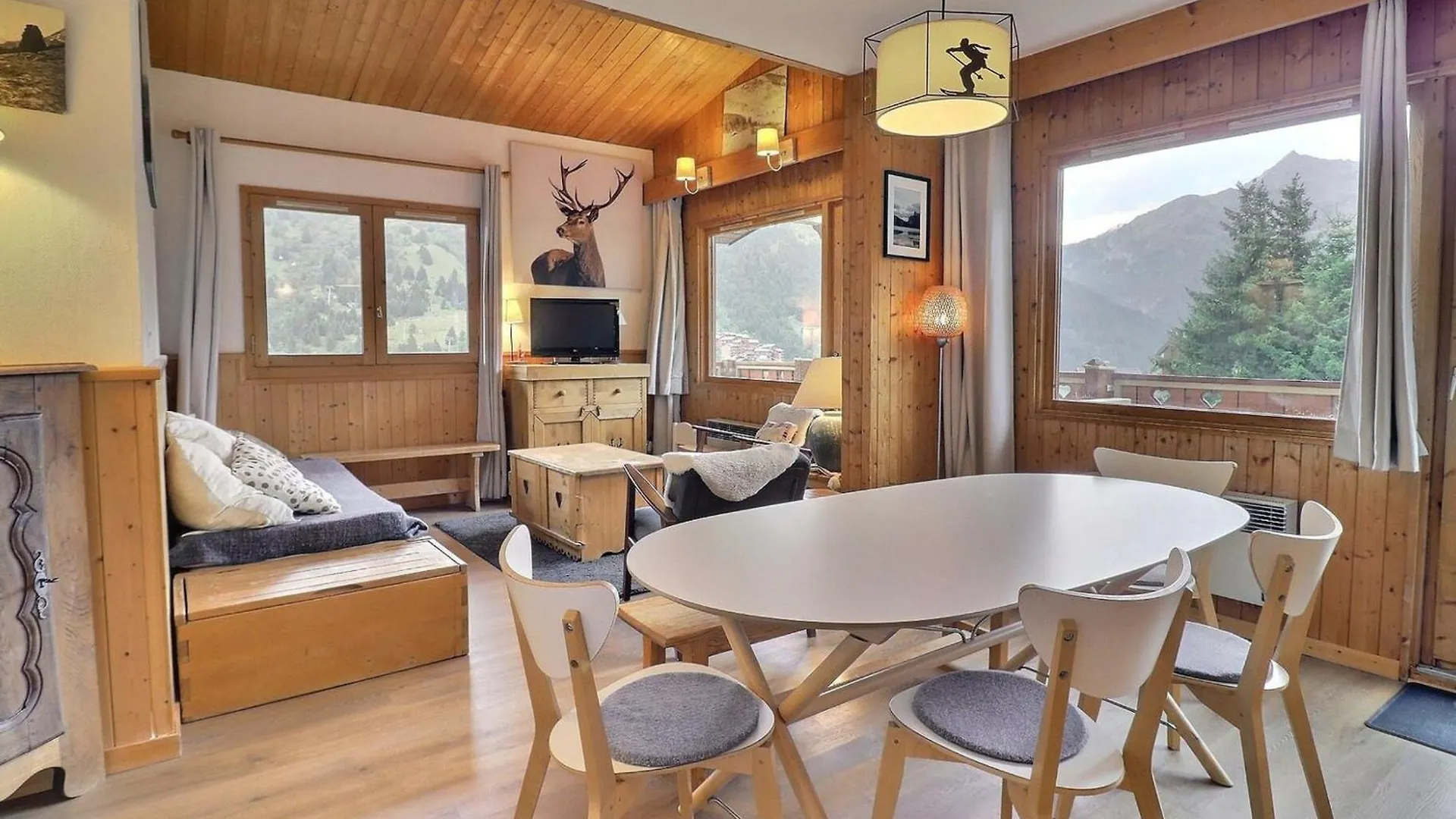 Grand 3 Pieces Avec Balcon Sud, Meribel - Fr-1-182-192 Les Allues 0*,  France